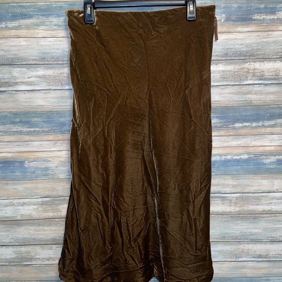 Anthropologie kelly velvet size large midi skirt - Picture 5 of 8
